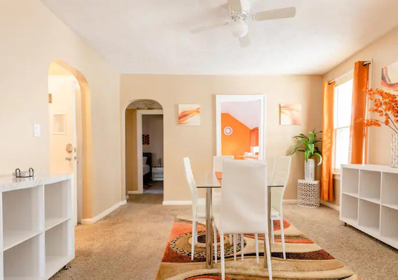 La Naranja Retreat - Cozy Duplex Near Downtown With Parking, 300 Mb Wifi & Self Check In Villa Cleveland Exterior foto