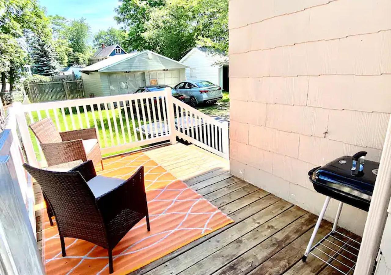 La Naranja Retreat - Cozy Duplex Near Downtown With Parking, 300 Mb Wifi & Self Check In Villa Cleveland Exterior foto