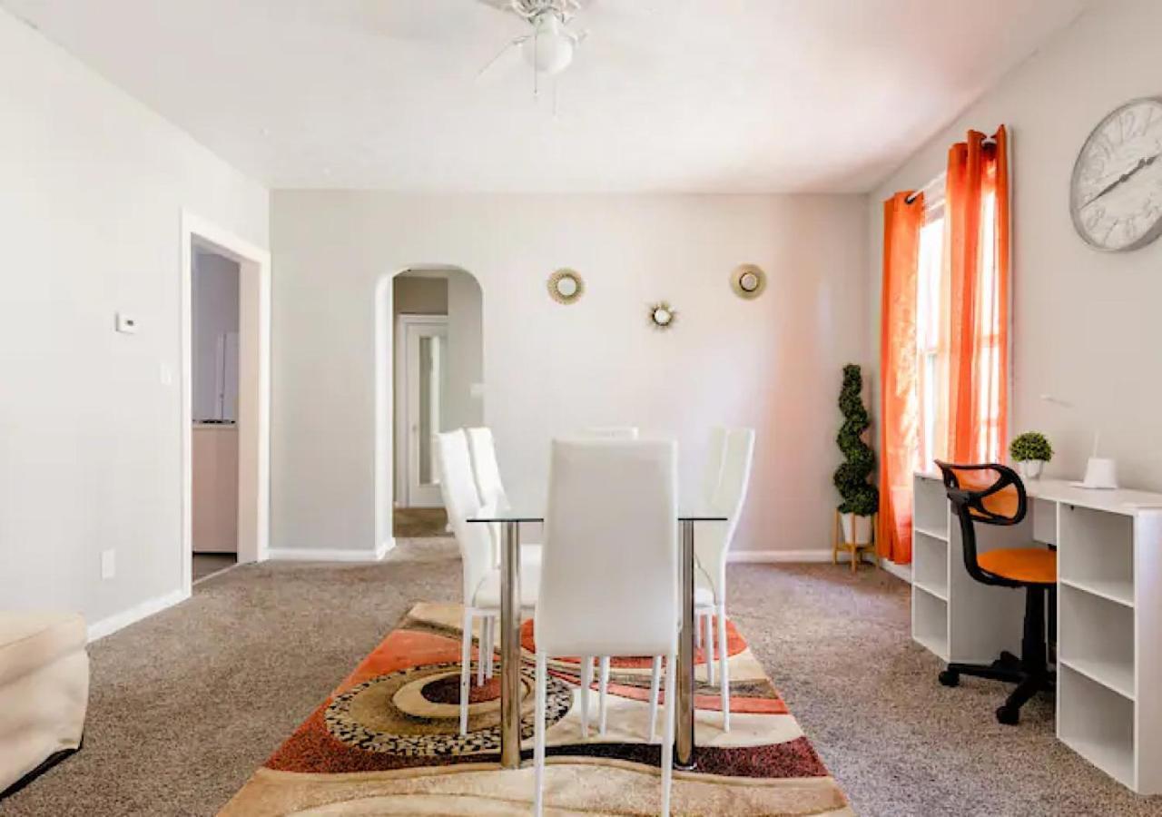 La Naranja Retreat - Cozy Duplex Near Downtown With Parking, 300 Mb Wifi & Self Check In Villa Cleveland Exterior foto