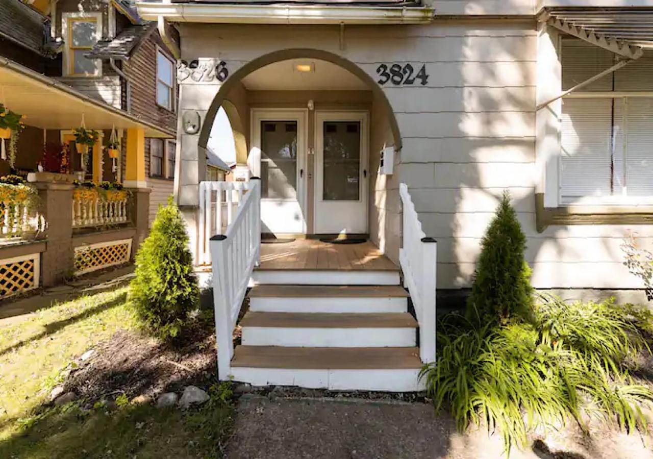 La Naranja Retreat - Cozy Duplex Near Downtown With Parking, 300 Mb Wifi & Self Check In Villa Cleveland Exterior foto