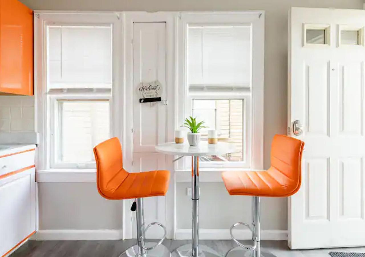 La Naranja Retreat - Cozy Duplex Near Downtown With Parking, 300 Mb Wifi & Self Check In Villa Cleveland Exterior foto