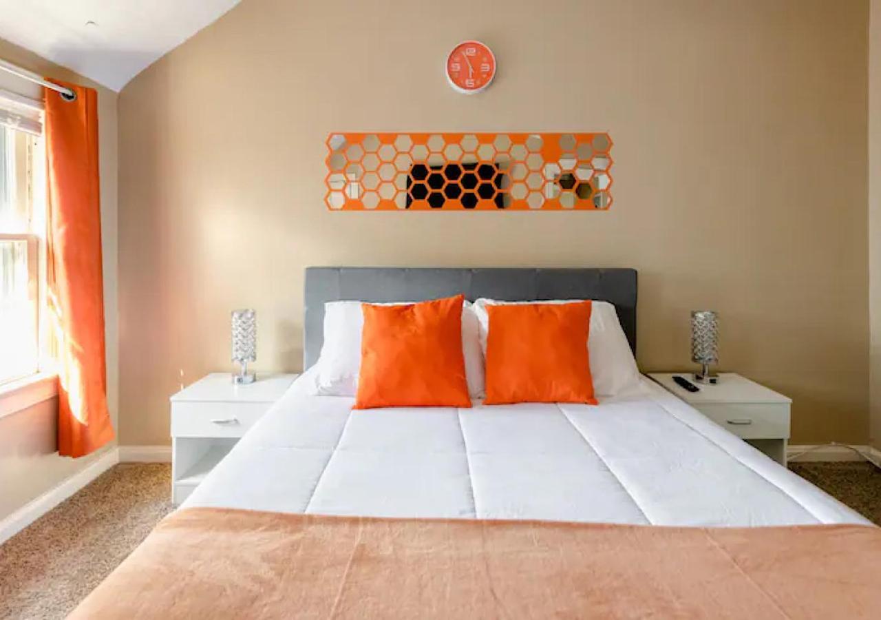 La Naranja Retreat - Cozy Duplex Near Downtown With Parking, 300 Mb Wifi & Self Check In Villa Cleveland Exterior foto