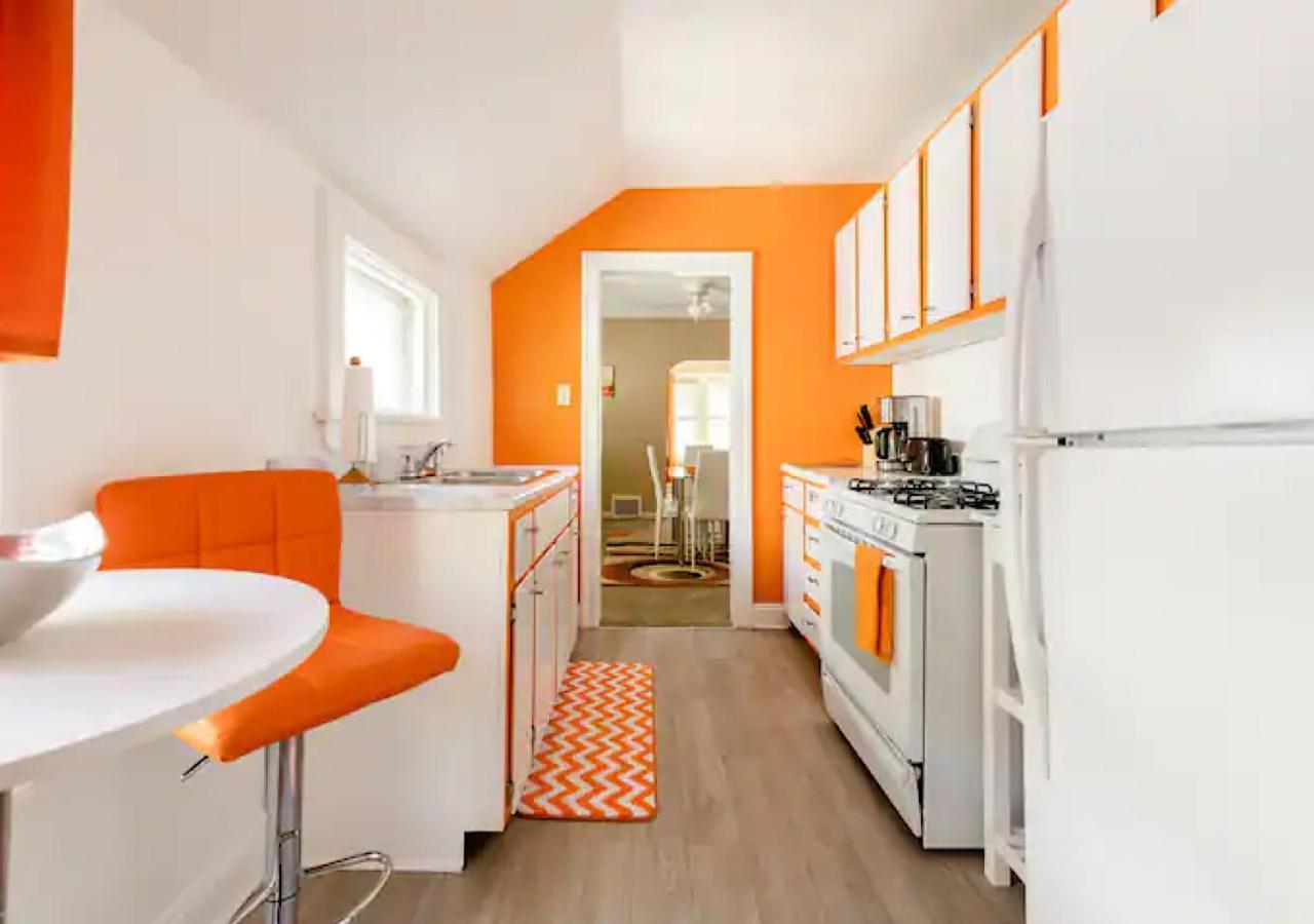 La Naranja Retreat - Cozy Duplex Near Downtown With Parking, 300 Mb Wifi & Self Check In Villa Cleveland Exterior foto